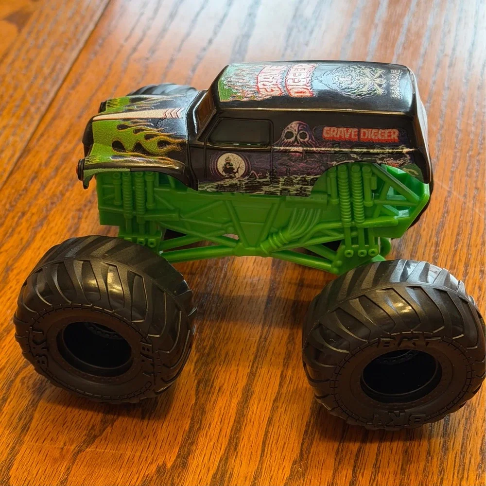 Monster Jam home smoke